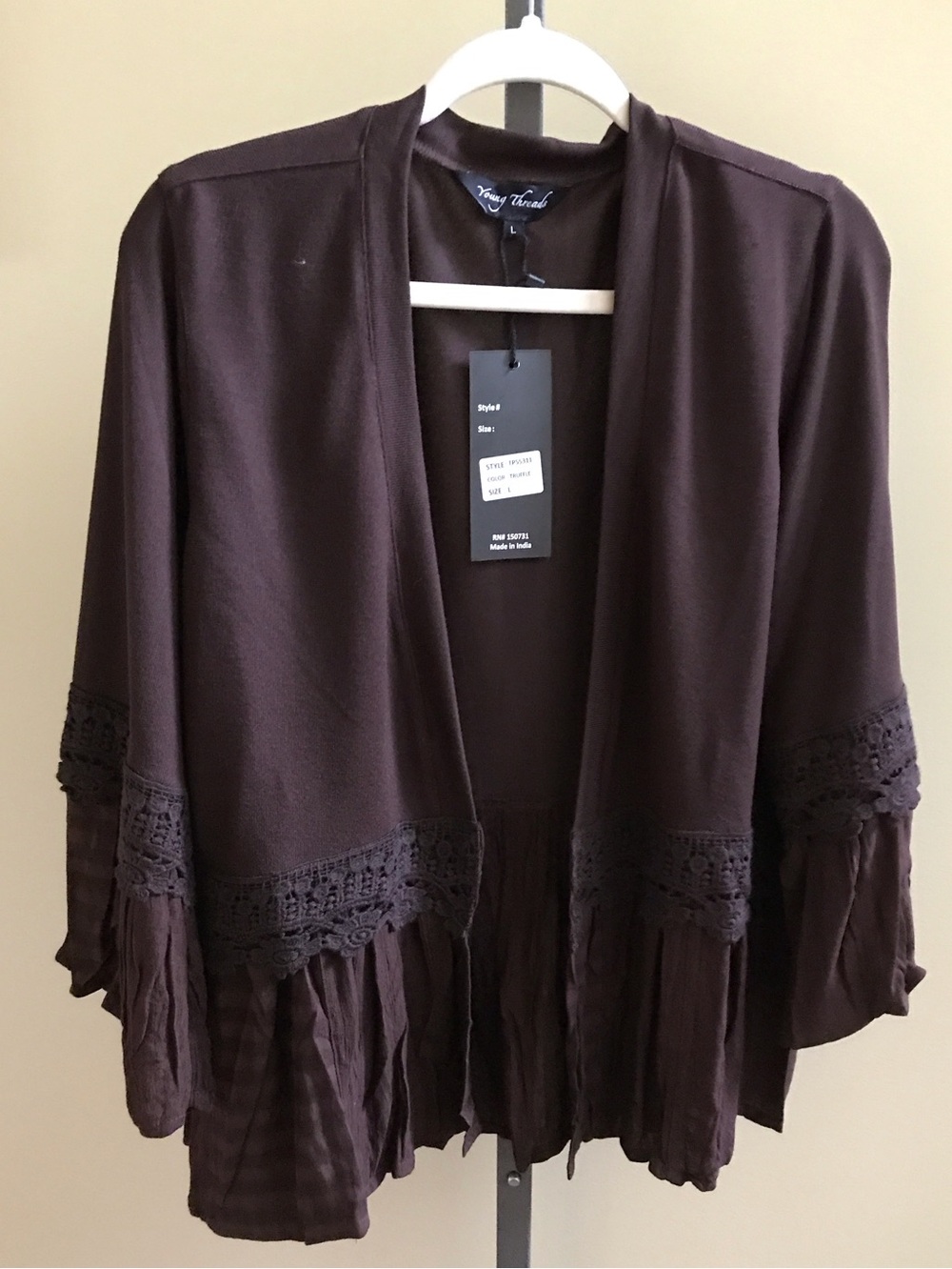 YOUNG THREADS NWT Kimono Chocolate Brown Terry Lace RuffleSize Large